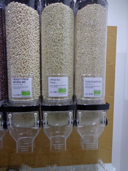 Dispensadores para produtos a granel