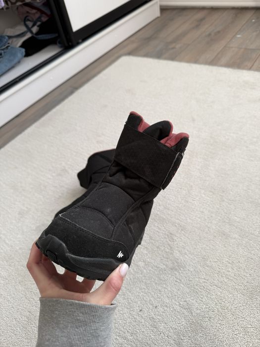 Зимові черевики Quechua Нові