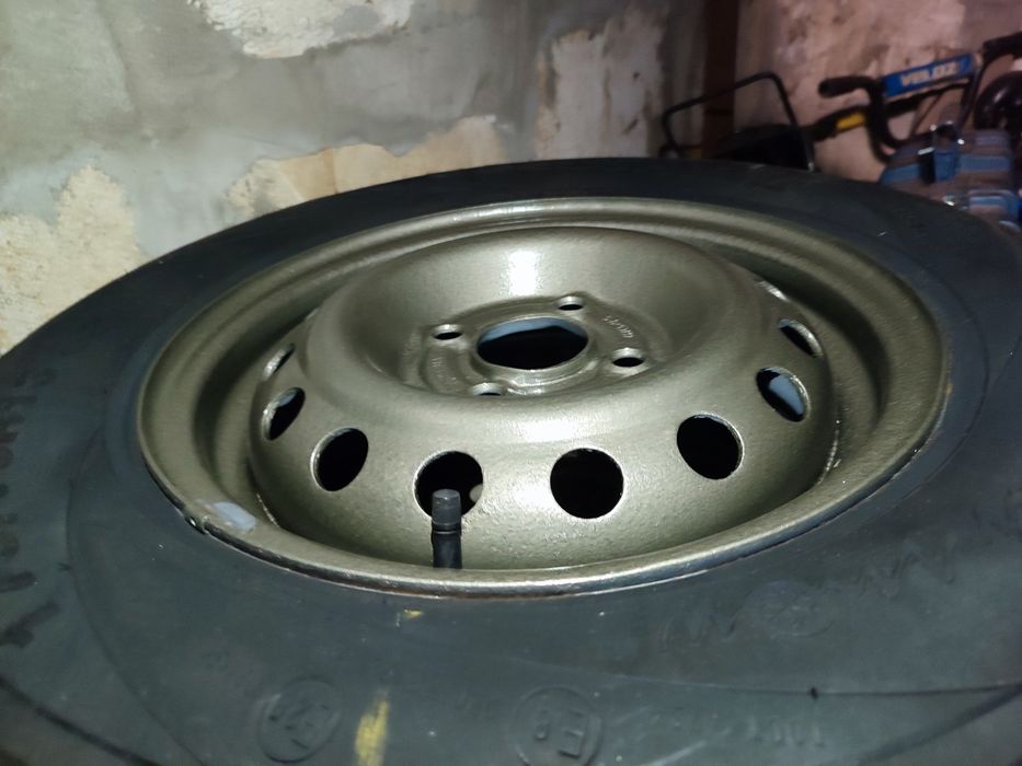 Колеса на Ланос, R13/4*100/5J/ET49+ практично нова Бєлшина 175/70;зима