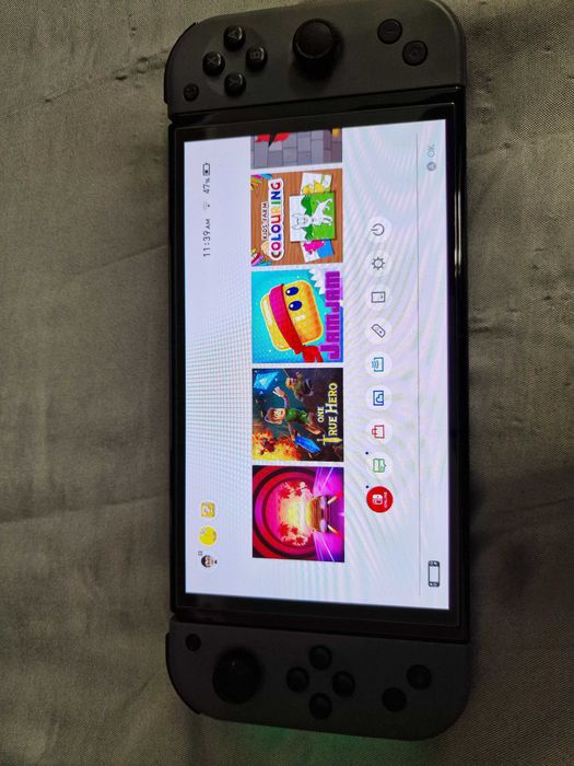 Nintendo Switch Oled + Akcesoria (dużo) zestaw