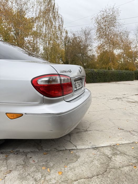 Nissan Maxsima 2000 рік