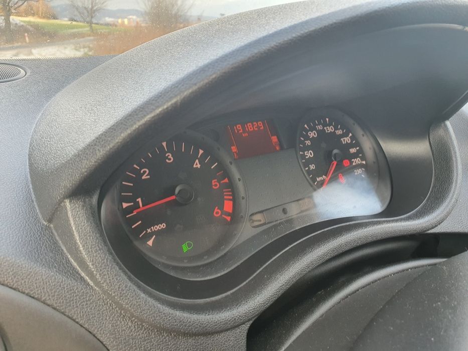 Renault Clio 1.5 dci nowe opony zimowe