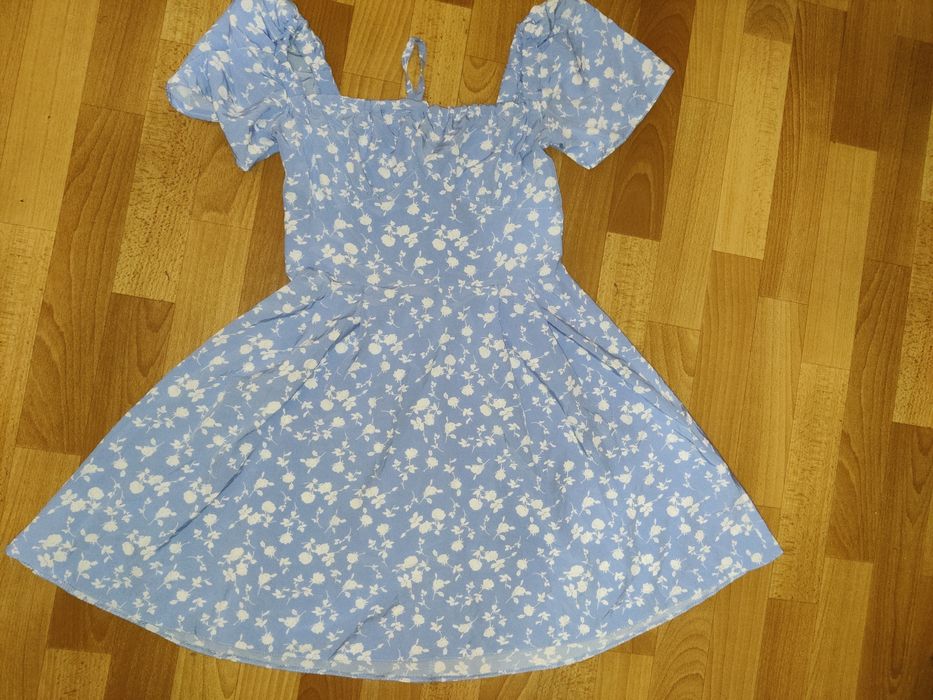 Летнее платье размер s