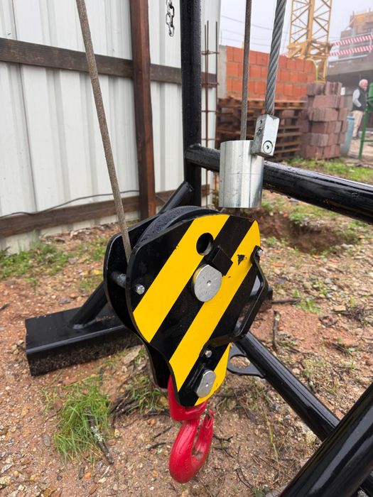 MANITOU GUINCHO HIDRÁULICA 3T – NOVO