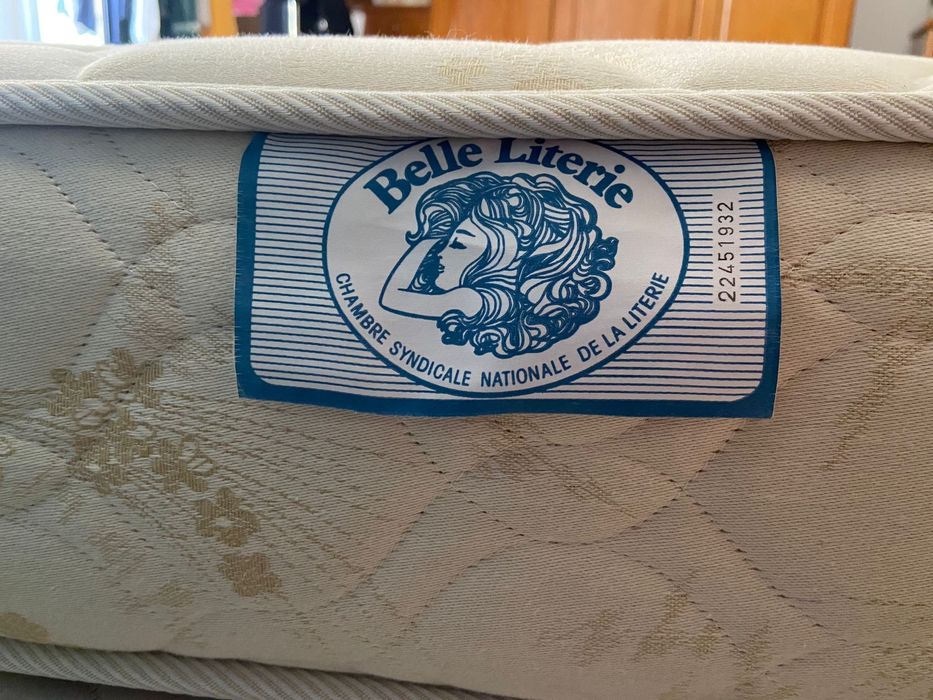 Colchão Sommier e Cabeceira