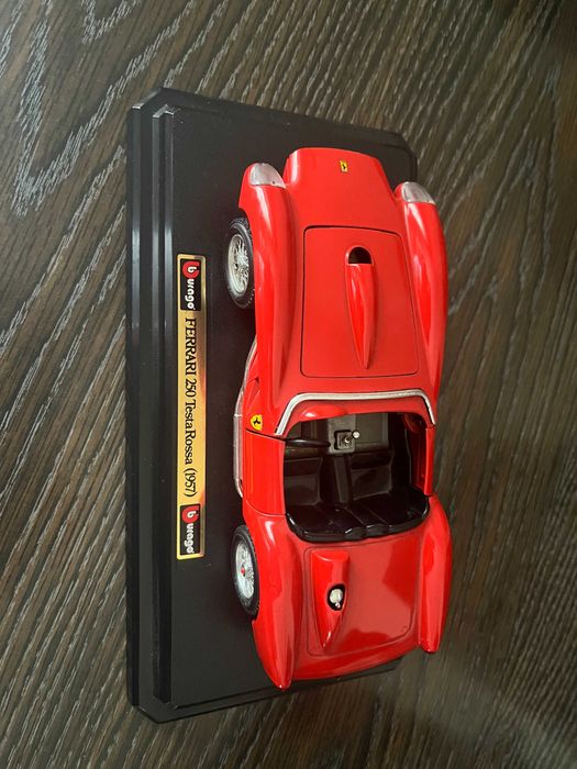 Lote 3 Miniaturas Ferrari - Bburago e Shell Collezione (C/ Base)