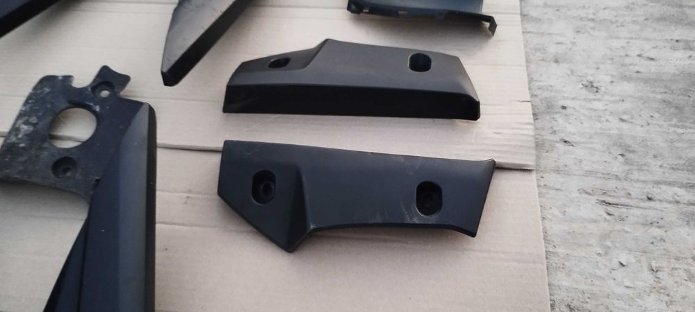 Пластик Suzuki GSR 600 06-10 Накладка боковая хвост плуг оригинал