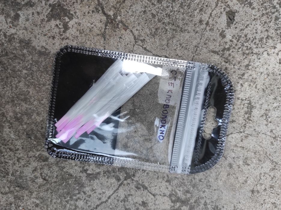 Форми для нарощення нігтів