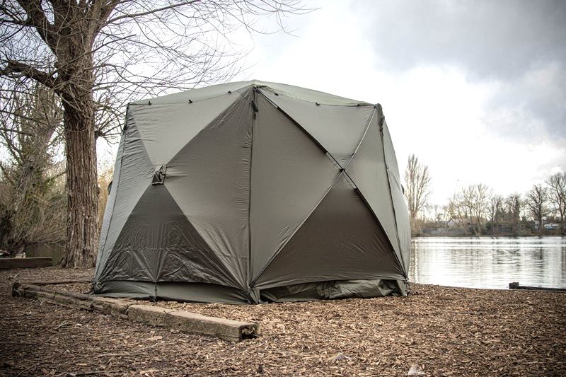 Nowy Solar SP 6-HUB Cube Shelter + nowa podłoga Solar Heavy Duty Groundsheet + podpórki Solar.