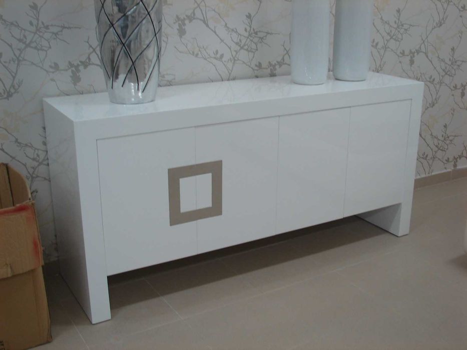 Aparador sala INTERDESIGN