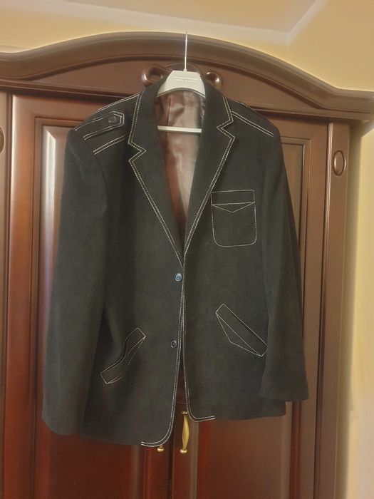 Marynarka Nowa z materiału jak delikatny Sztruks