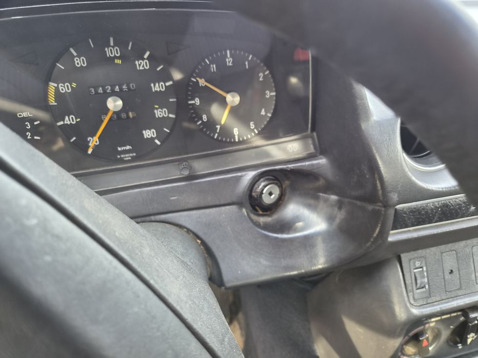 Mercedes W123 3.0D