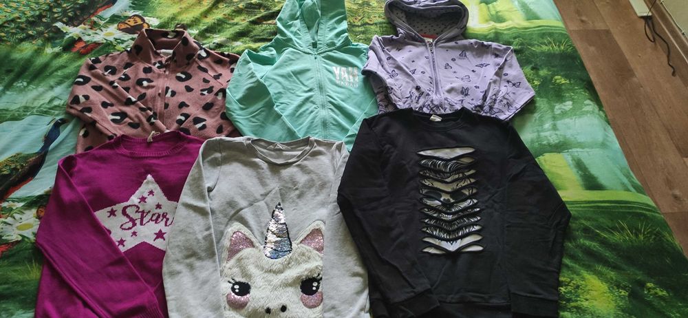 Кофта, олимпийка на девочку