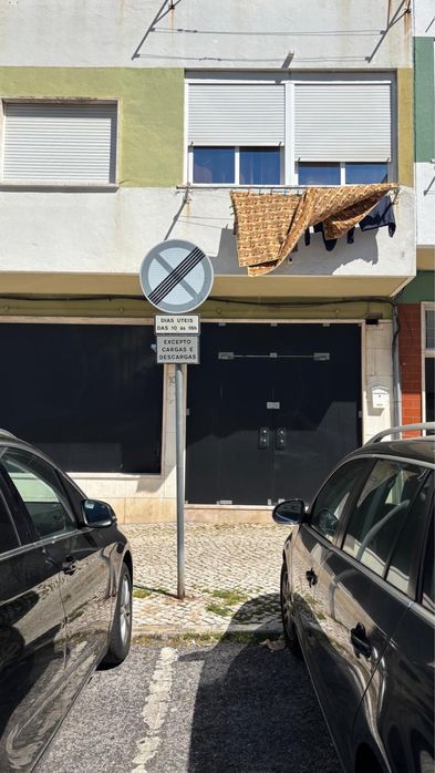 Arrendamento, loja centro casal s bras Amadora, 110m2