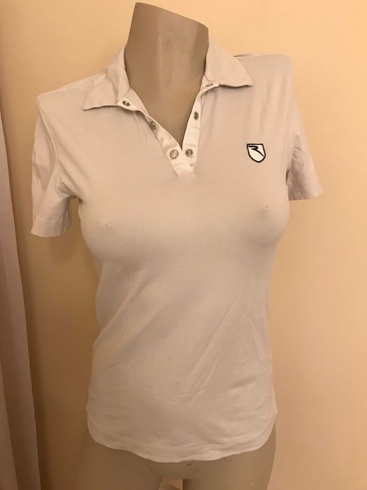 biała koszulka marki Chervò