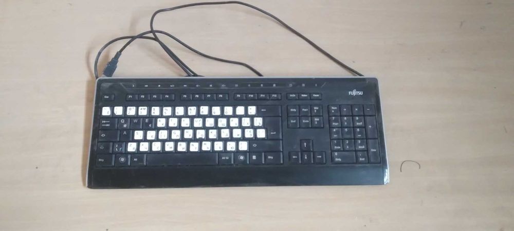 клавіатура fujitsu kb 900