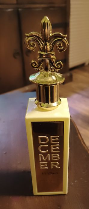 December Vanilla PARIS CORNER