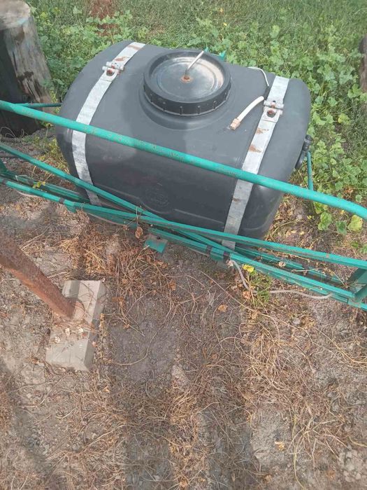 Продам хтз т 012