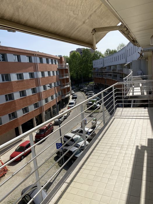 Alugo T2+1 Guimarães