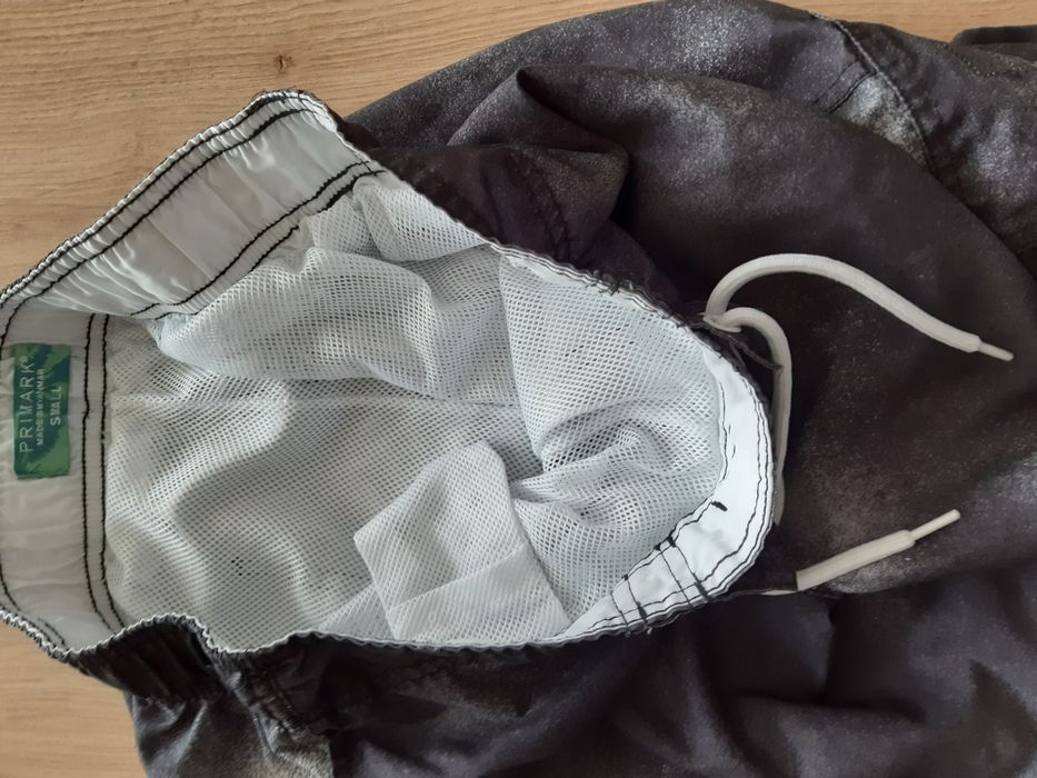 Męskie spodenki Primark S/M