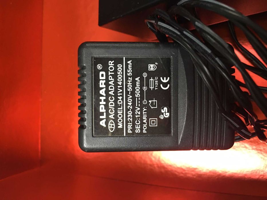 Stacja nadawcza do mikrofonów bezprzewodowych ALPHARD U1