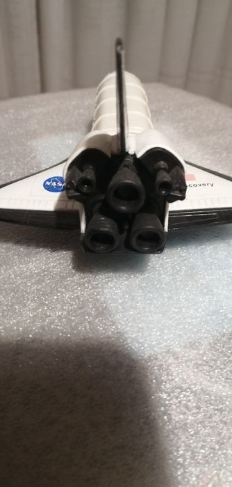 Space shuttle Discovery