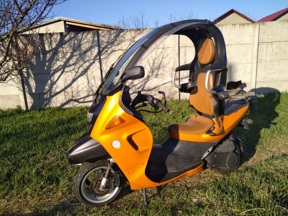 Унікальний BMW C1-200