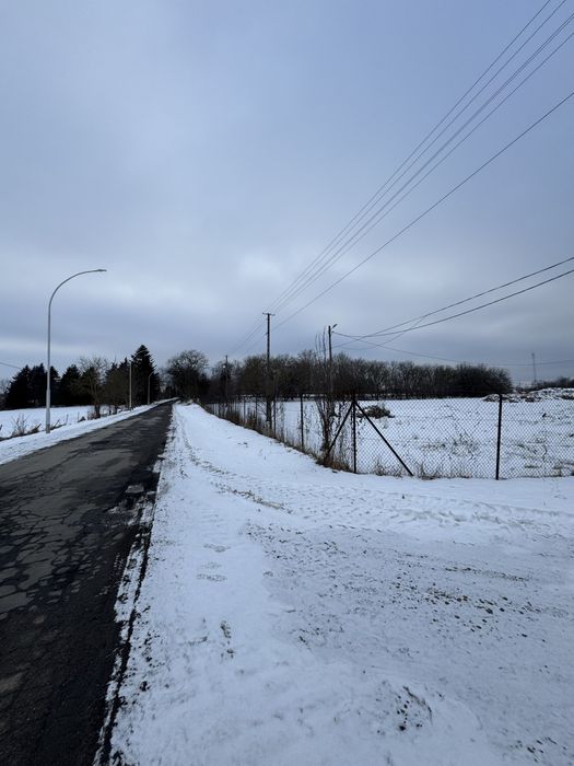 Do wynajecia plac utwardzony, Obozowa Przemyśl