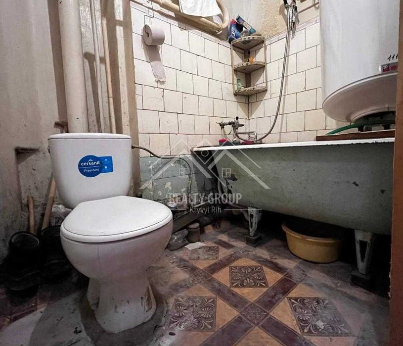 Продаж 2к квартири під ремонт на Курчатова