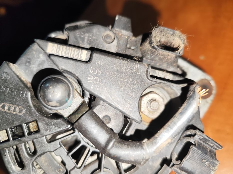 Alternator VW Golf IV Bora A3 8L Octavia 1.9 TDI  038.903.023L 90A