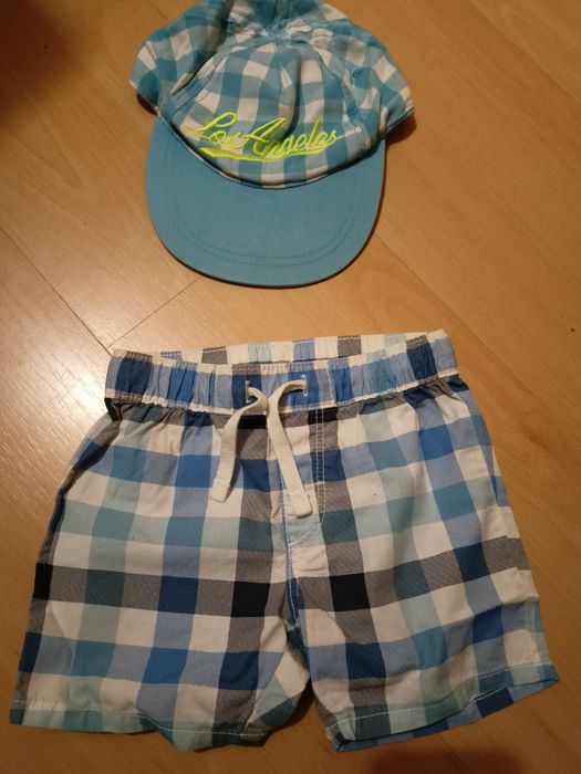 Krótkie spodenki dla chłopca rozmiar 74