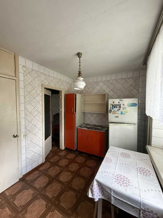 Продам 1к квартиру на Садах-2, 37кв.м. 2/5 пов, цегла