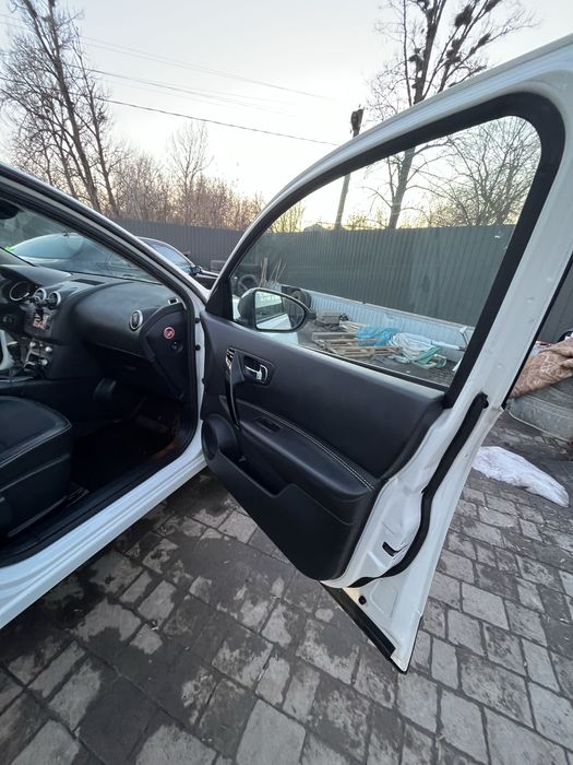 Ніссан кашкай+2 Свіжо пригнаний!!!