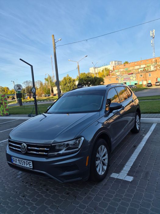 Volkswagen Tiguan 2020 року випуску