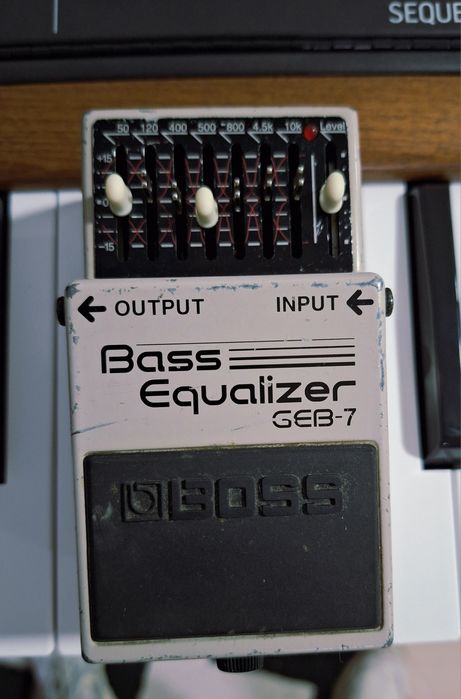 Pedais guitarra e baixo:  Seymour Duncan 805 Overdrive, Octave Divider, valeton GP-5, M-Vave Chocolate plus,Boss Bass Equalizer. Valores na Descrição