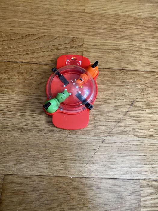 Brinquedo hipopotamos de comer bolas