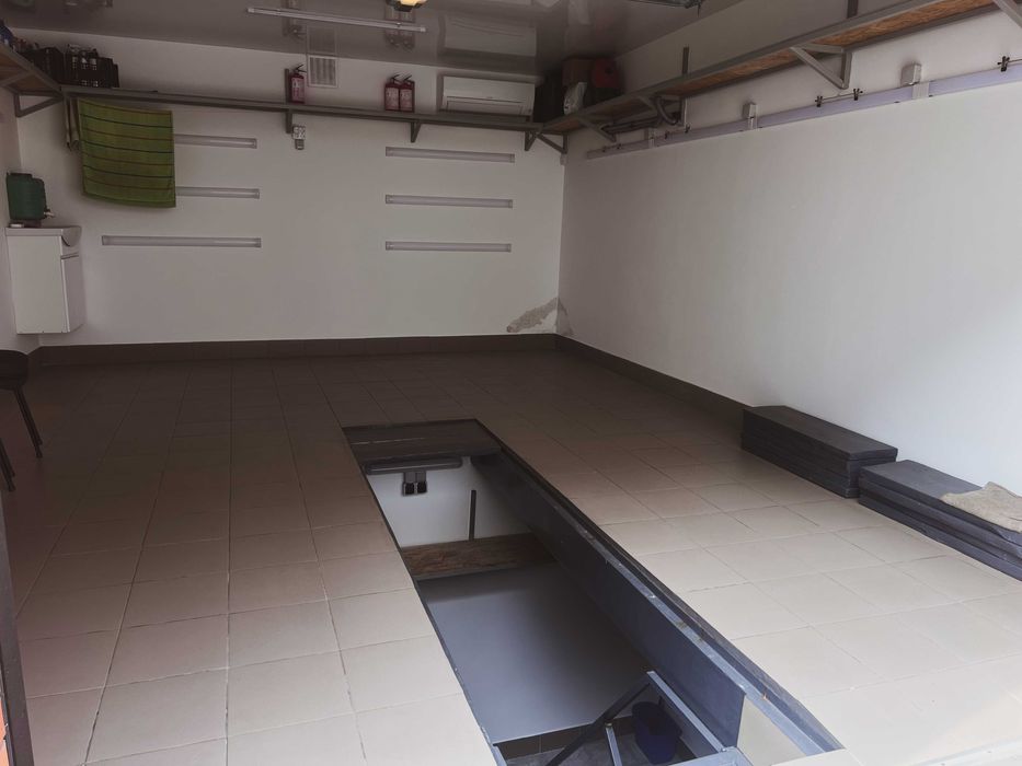 Продам Гараж Теплична 38