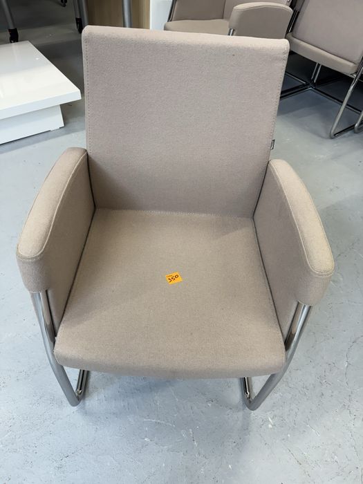 Fotel konferencyjny firmy Bejot