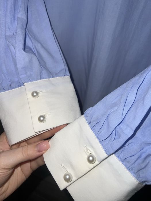 Блуза з мереживним комірцем Zara