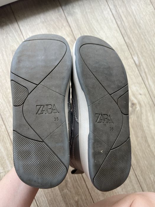 Утеплені шкіряні хайтопи кросівки Zara