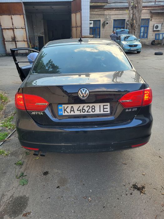Volkswagen Jetta 2013рік, мотор 2.5