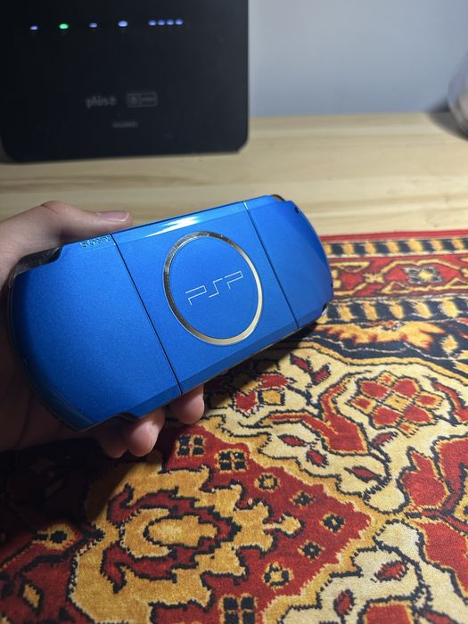 psp 3000 vibrant blue