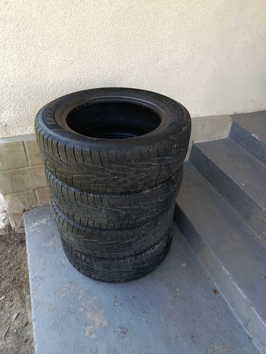 Шини зимові б/у.