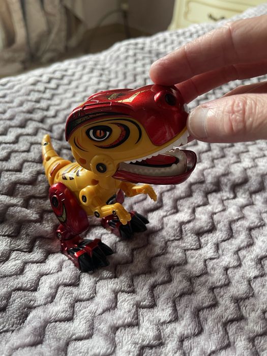 Продам колекцію динозаврів в гарному стані