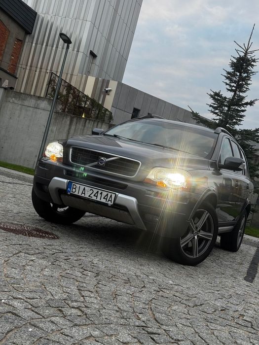 Volvo XC 90 VOLVO XC90 R-Design