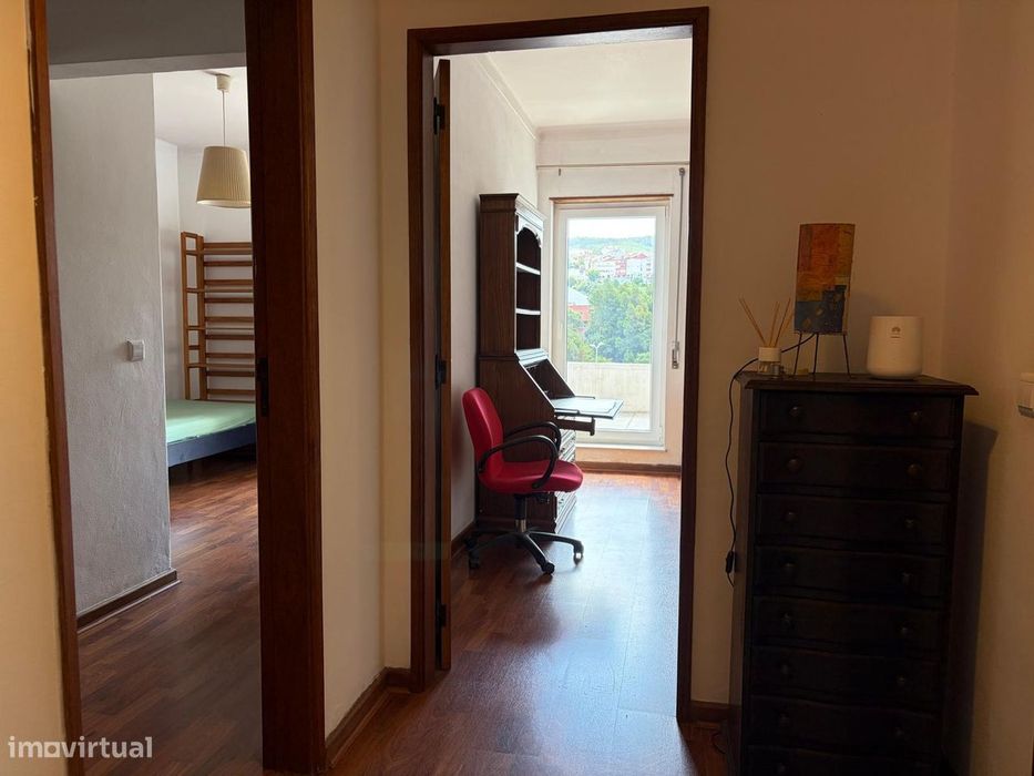Excelente apartamento T3 duplex, renovado e completamente mobilado