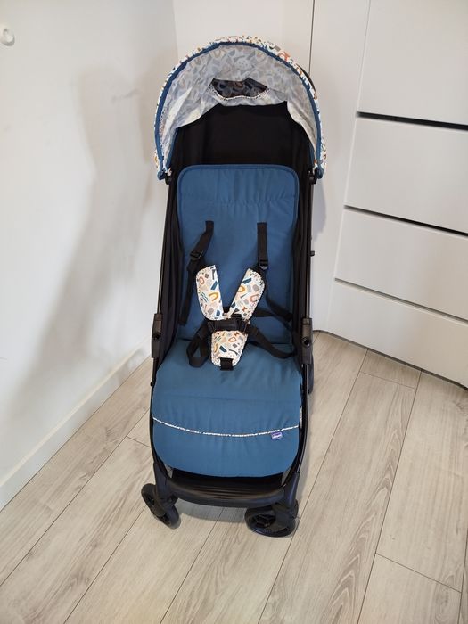 Chicco Glee lekki wózek spacerówka do 22 kg