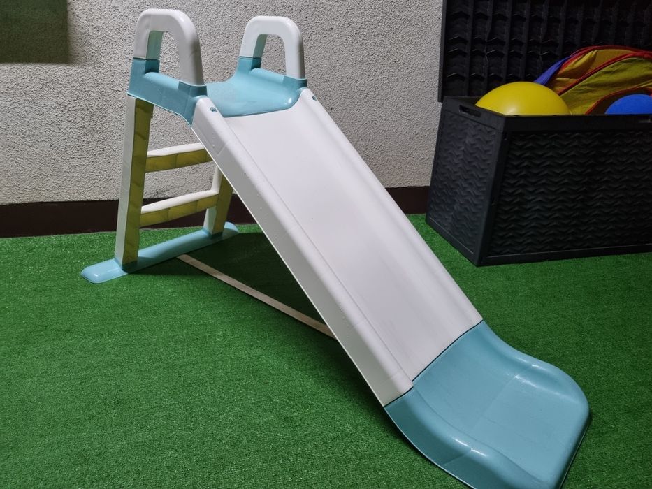 Zjeżdżalnia dla dzieci 18+