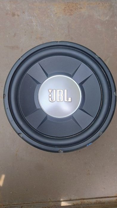 автомобільниє сабвуфери 2 штуки JBL GTO1202D