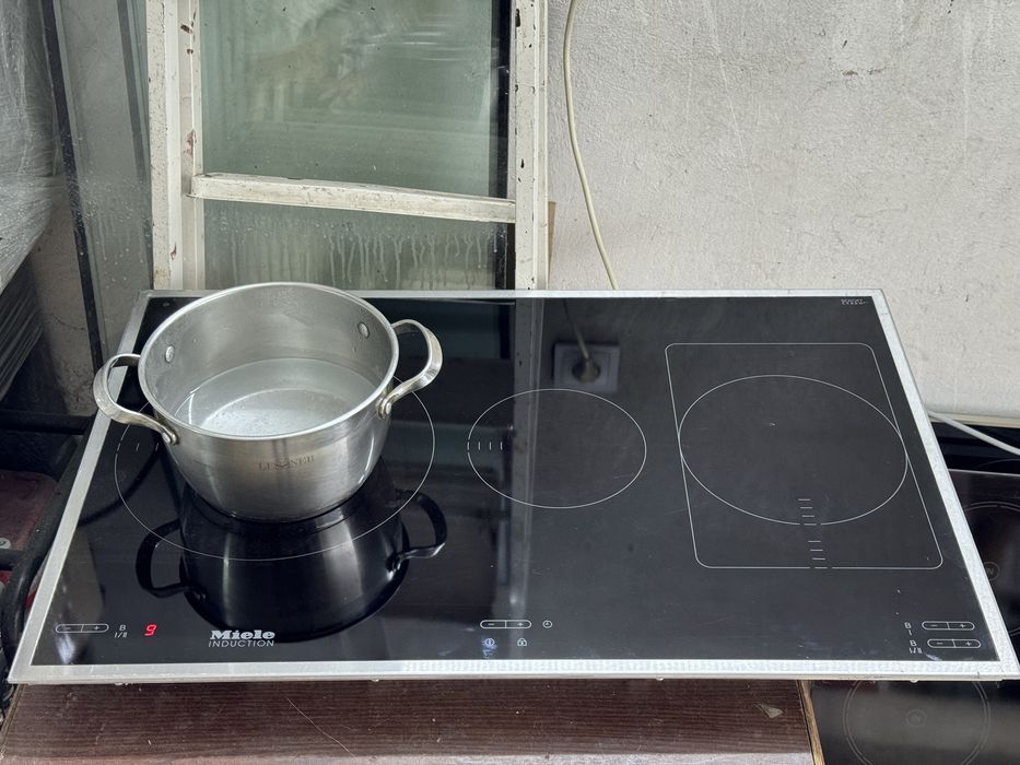 Miele km5958 індукційна поверхня Гарний стан 75/50